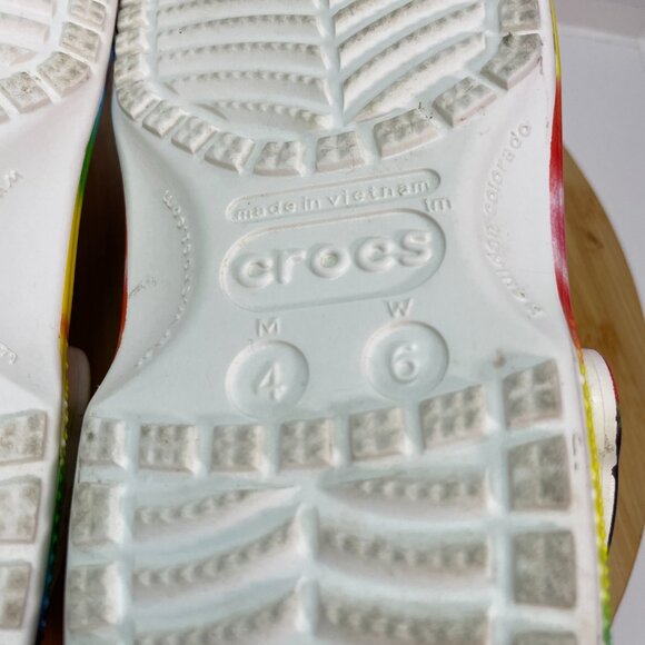 Crocs Men 4 Women 6 Classic Clogs Tie Dye White Rubber Slip On Comfort 205453 - Picture 9 of 10
